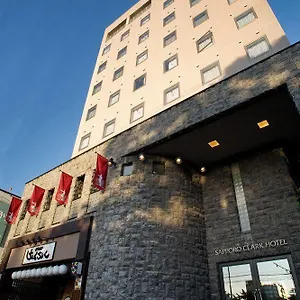 https://sapporo-clark-hotel-sapporo.sapporo-hotel.com